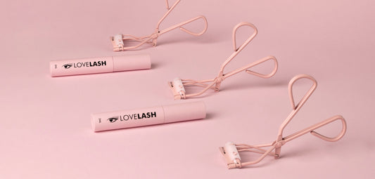 7 Reasons Why You Should Use A Lash Serum